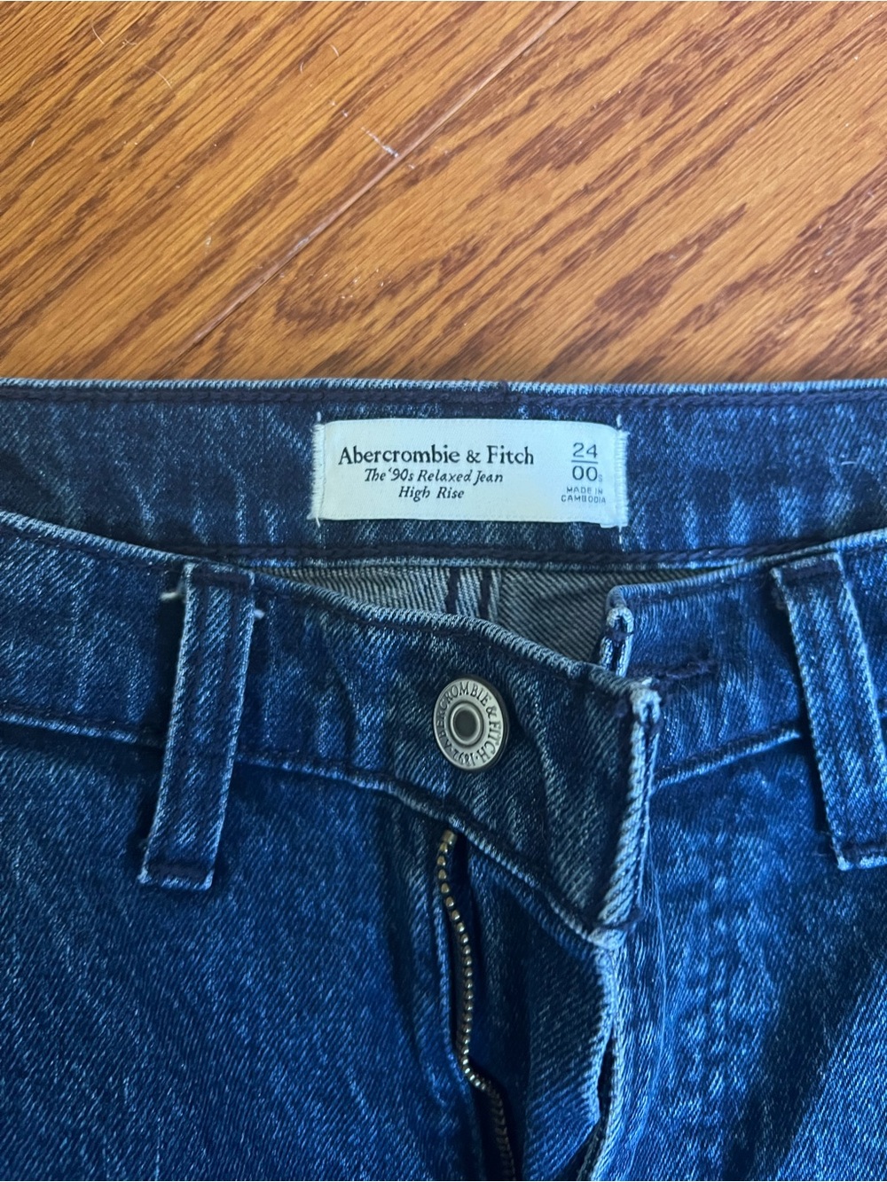 Abercrombie & Fitch Women’s High-Rise Jeans in Dark Blue